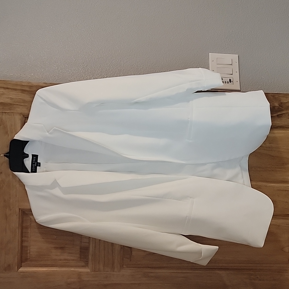 Nwt Blazer - image 4